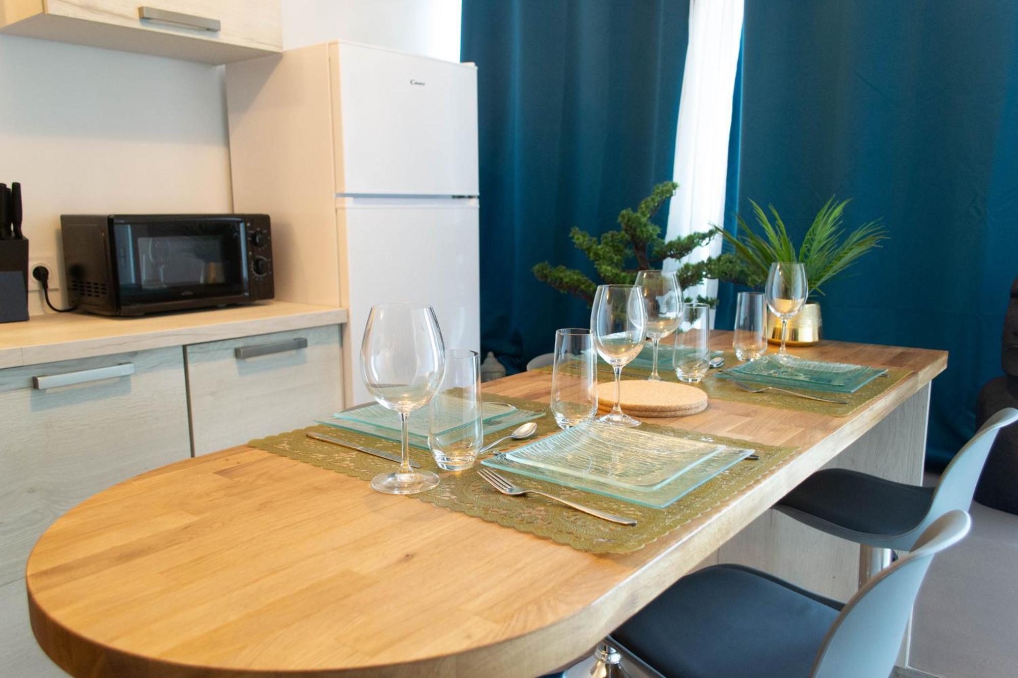 Nid Paisible Apartment Baud Exterior foto