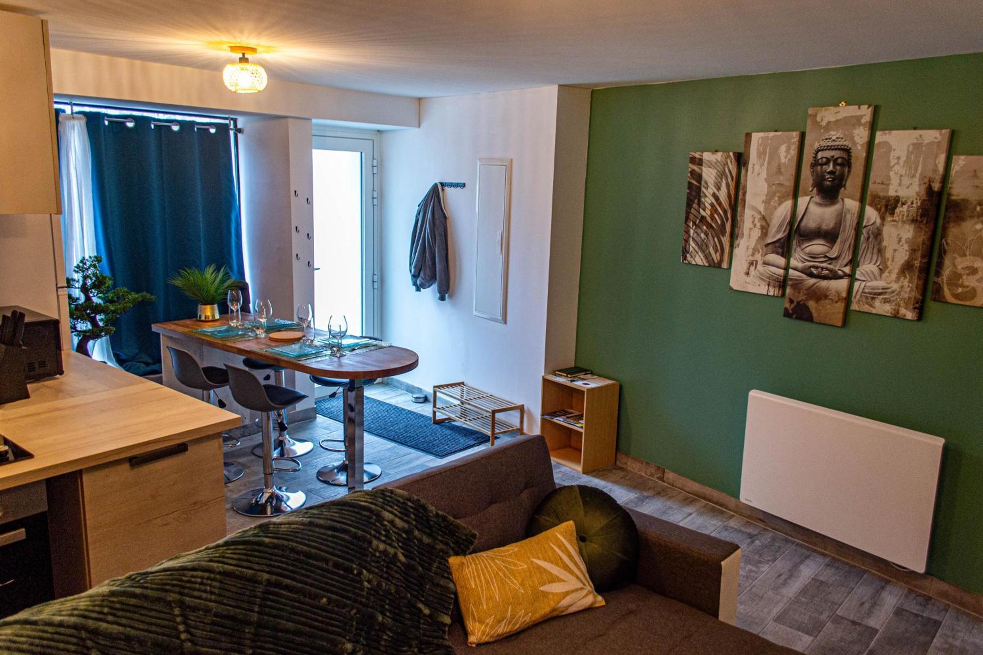 Nid Paisible Apartment Baud Exterior foto